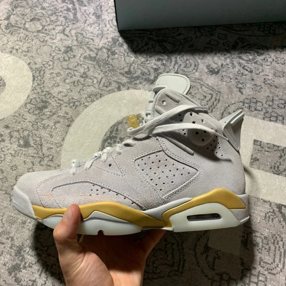 Jordan Air‎ Jordan 6 Retro Mens 8.5 Grey Gold Excellent Pure Platinum DQ4914-074